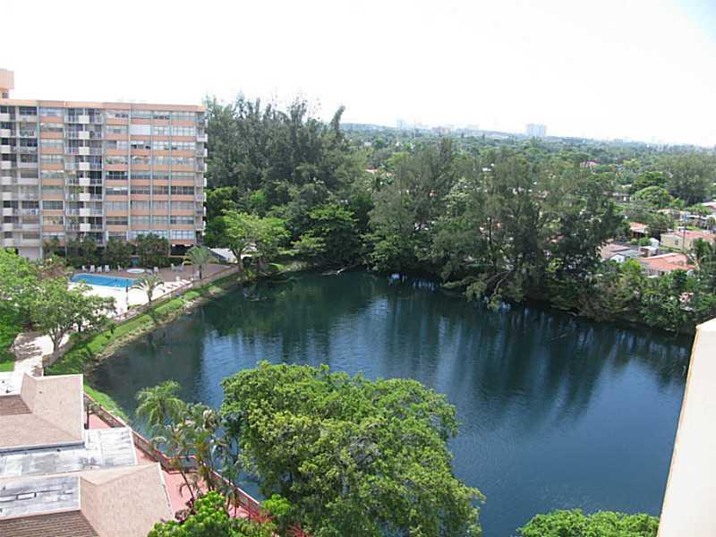 WILSHIRE CONDO - Residential Lease