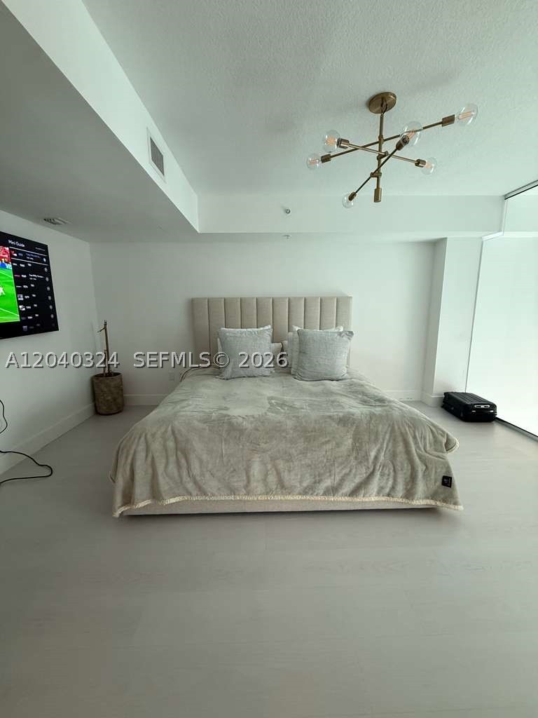 BRICKELL ON THE RIVER S T - Residential