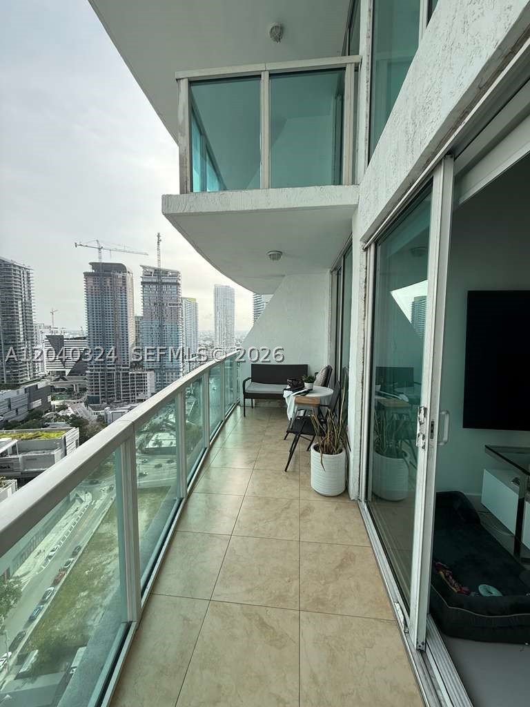 BRICKELL ON THE RIVER S T - Residential