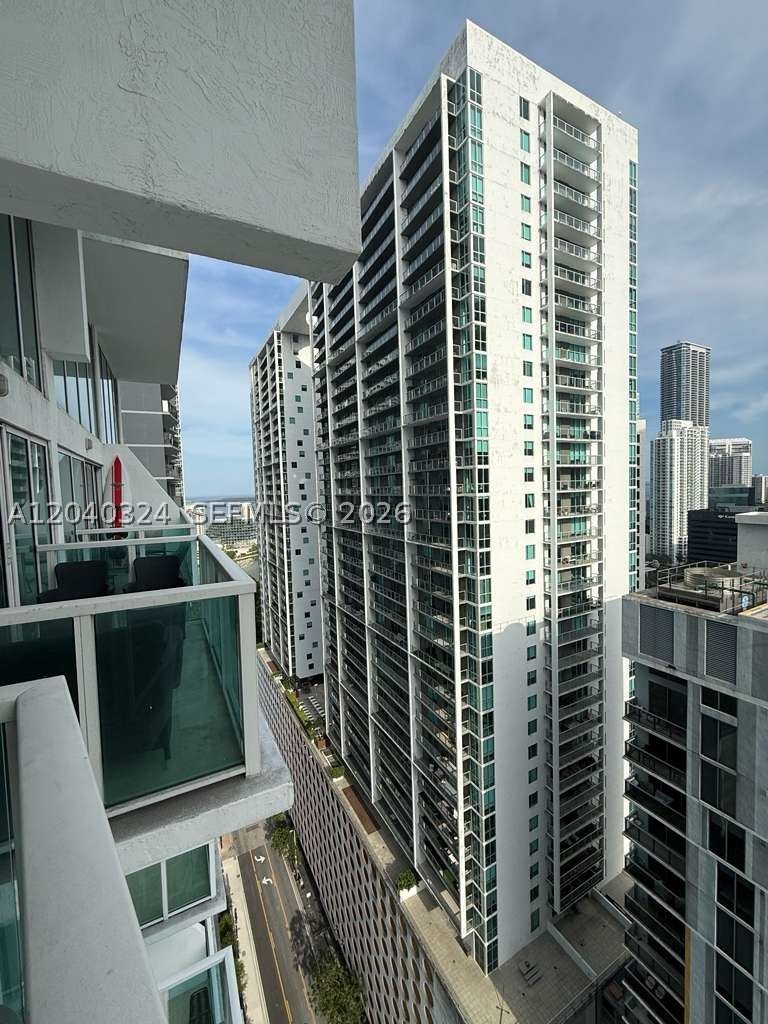 BRICKELL ON THE RIVER S T - Residential