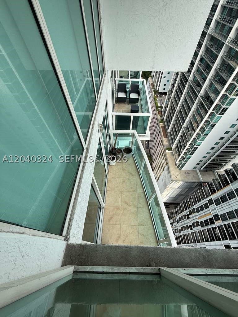 BRICKELL ON THE RIVER S T - Residential