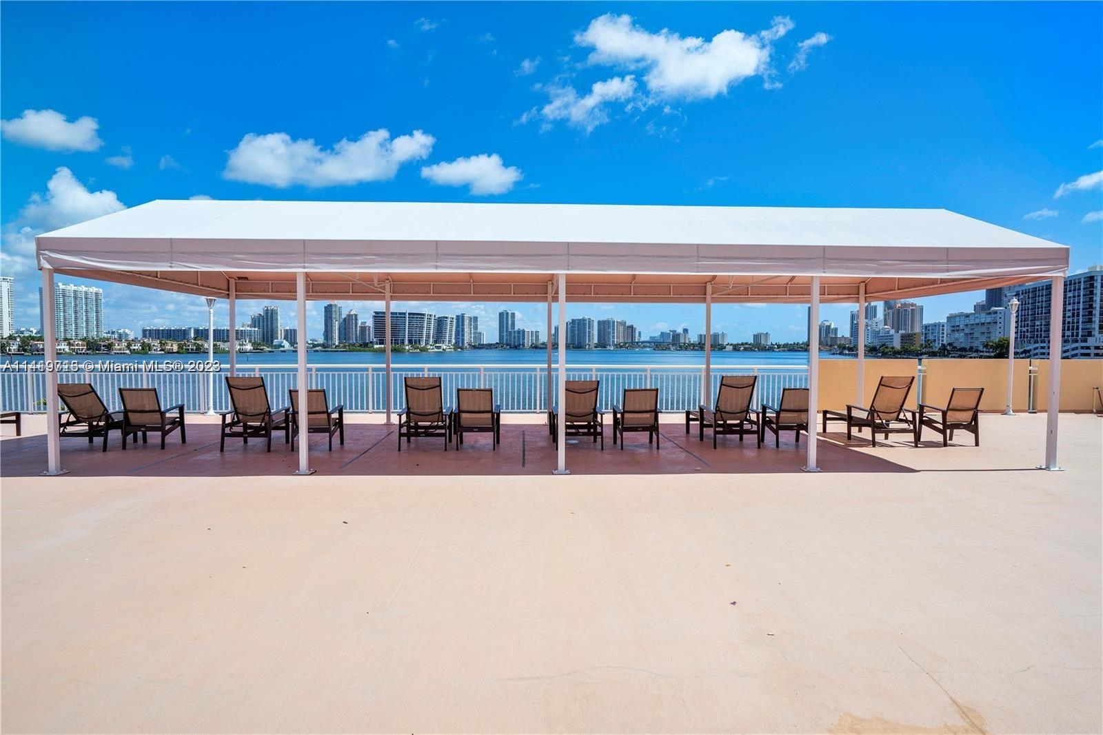 WINSTON TOWERS 200 - Residential Lease