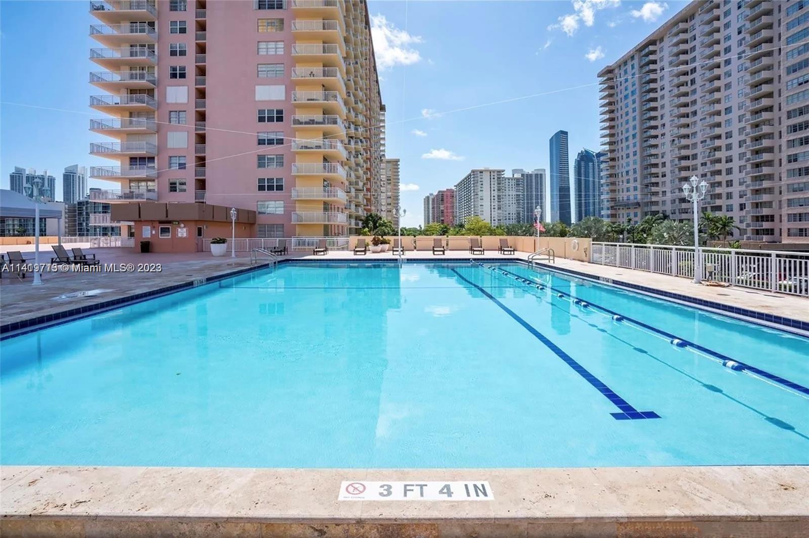 WINSTON TOWERS 200 - Residential Lease