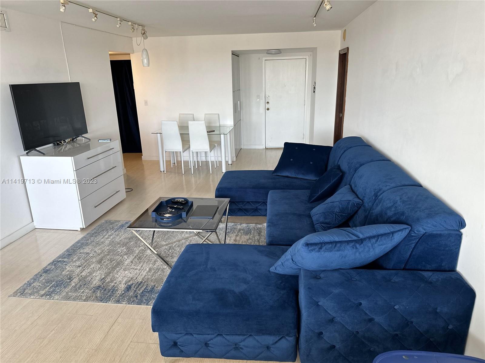 WINSTON TOWERS 200 - Residential Lease