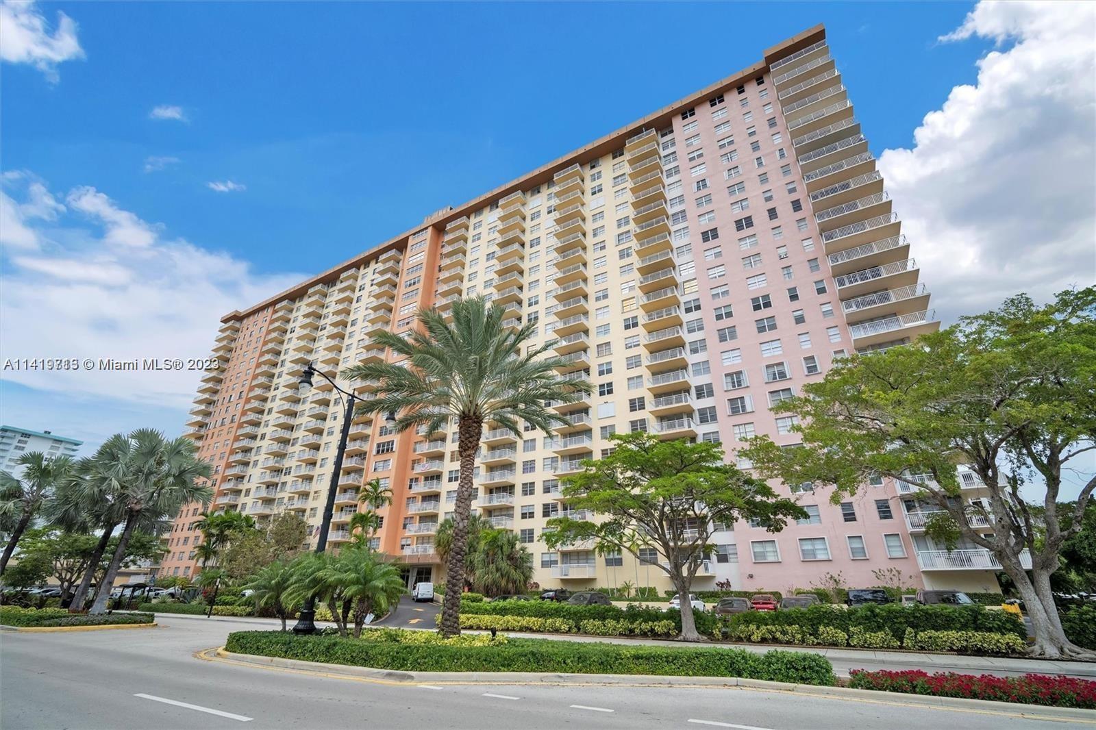WINSTON TOWERS 200 - Residential Lease