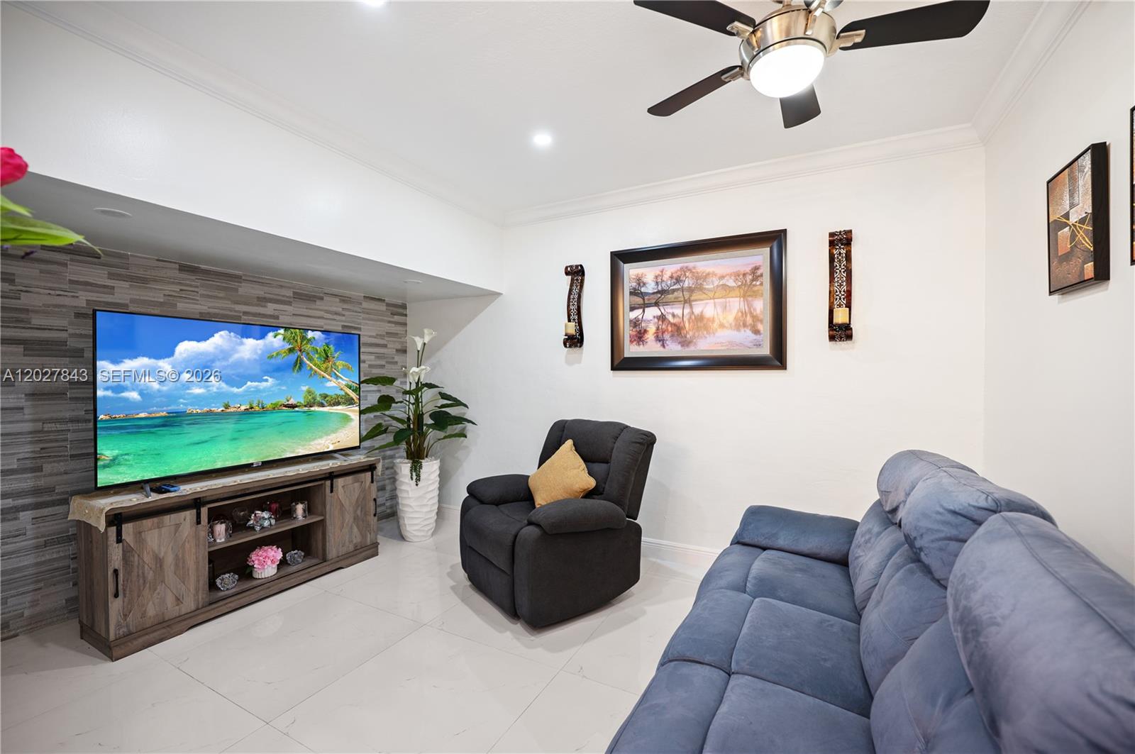 MONACO ESTATES AT KENDALL - Residential