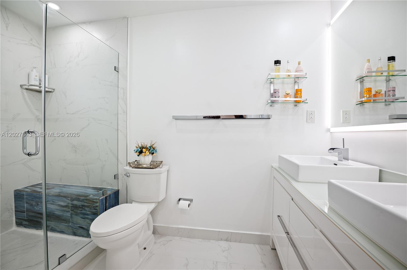 MONACO ESTATES AT KENDALL - Residential