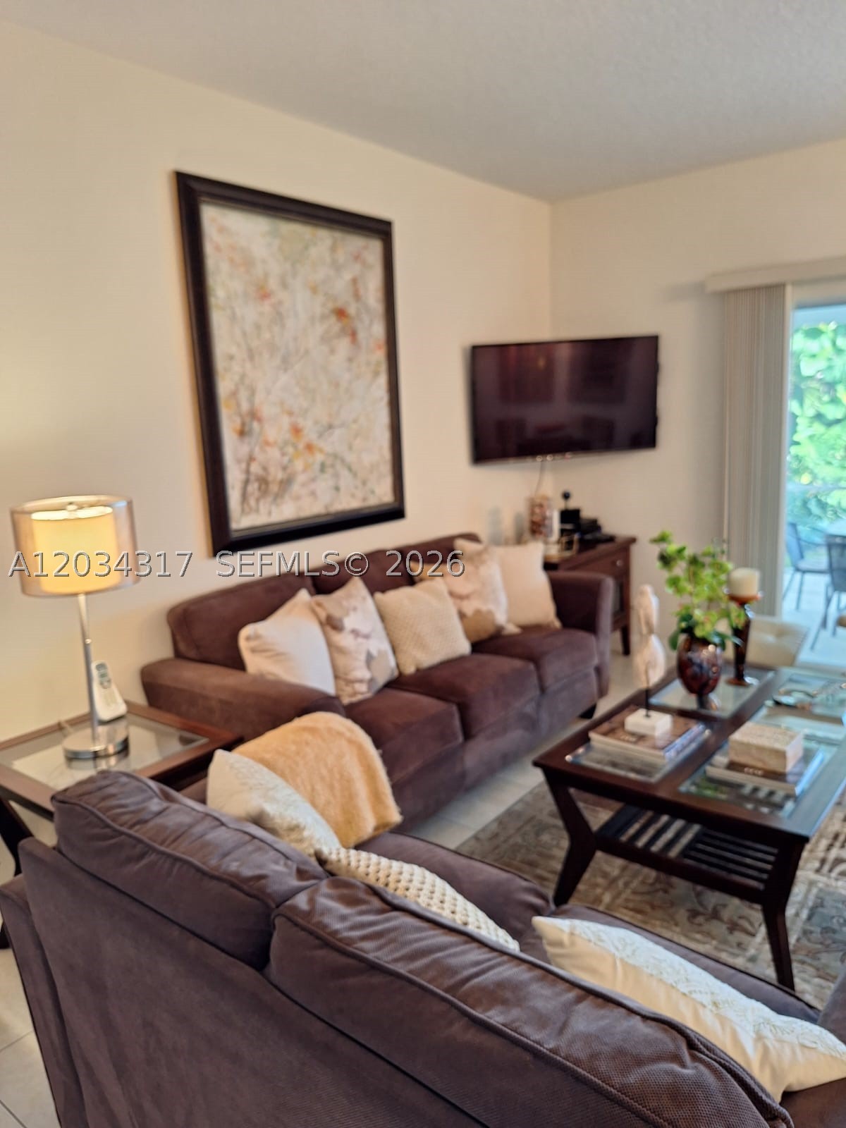 RIVERWALK 6 - Residential