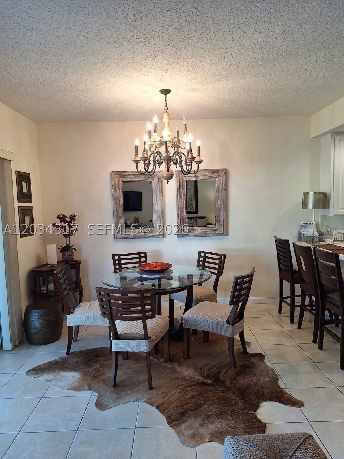 RIVERWALK 6 - Residential