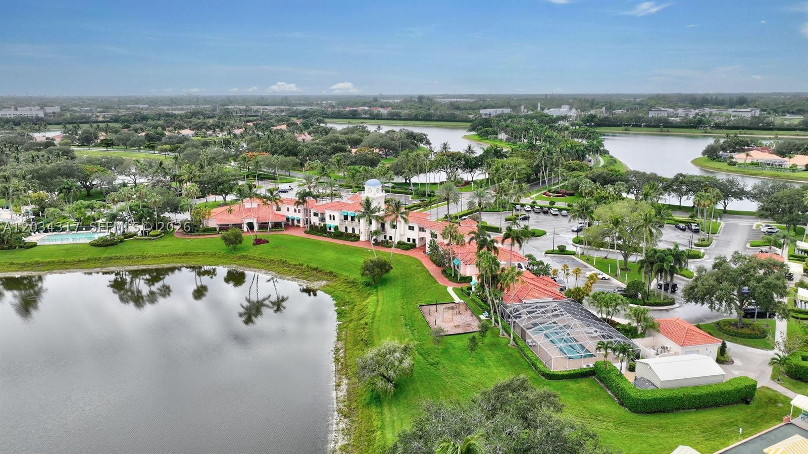 RIVERWALK 6 - Residential