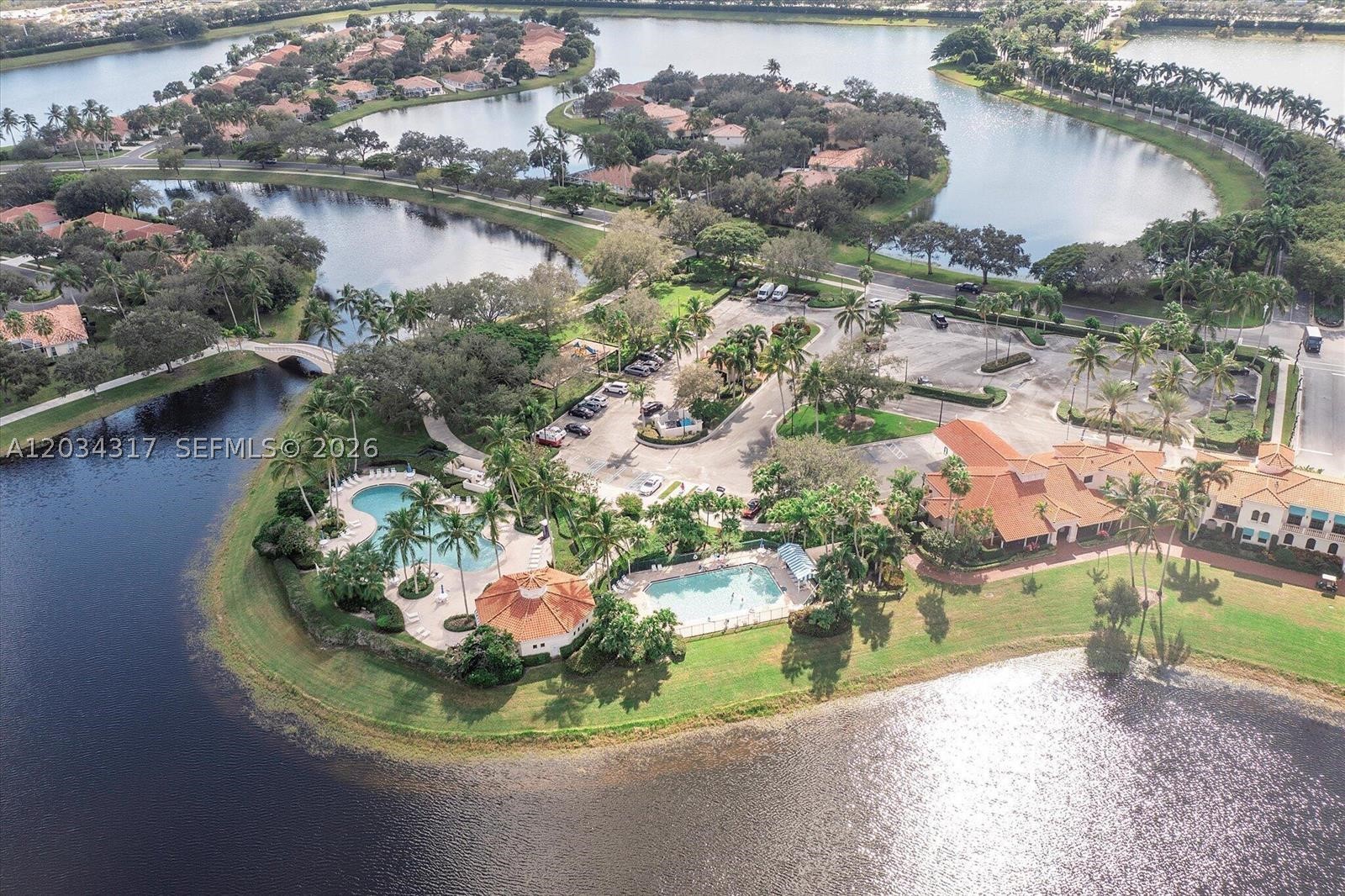 RIVERWALK 6 - Residential
