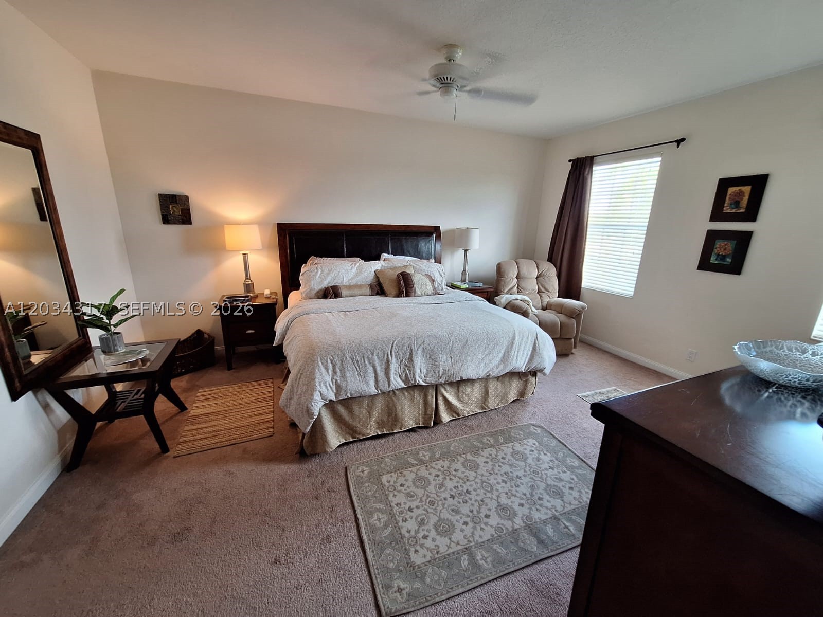 RIVERWALK 6 - Residential