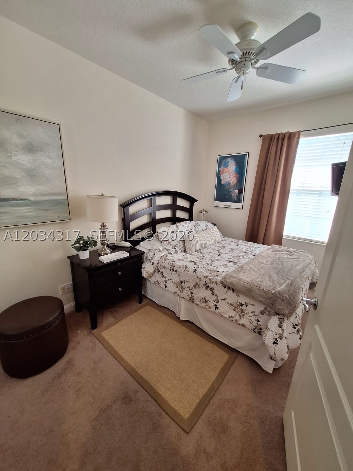 RIVERWALK 6 - Residential