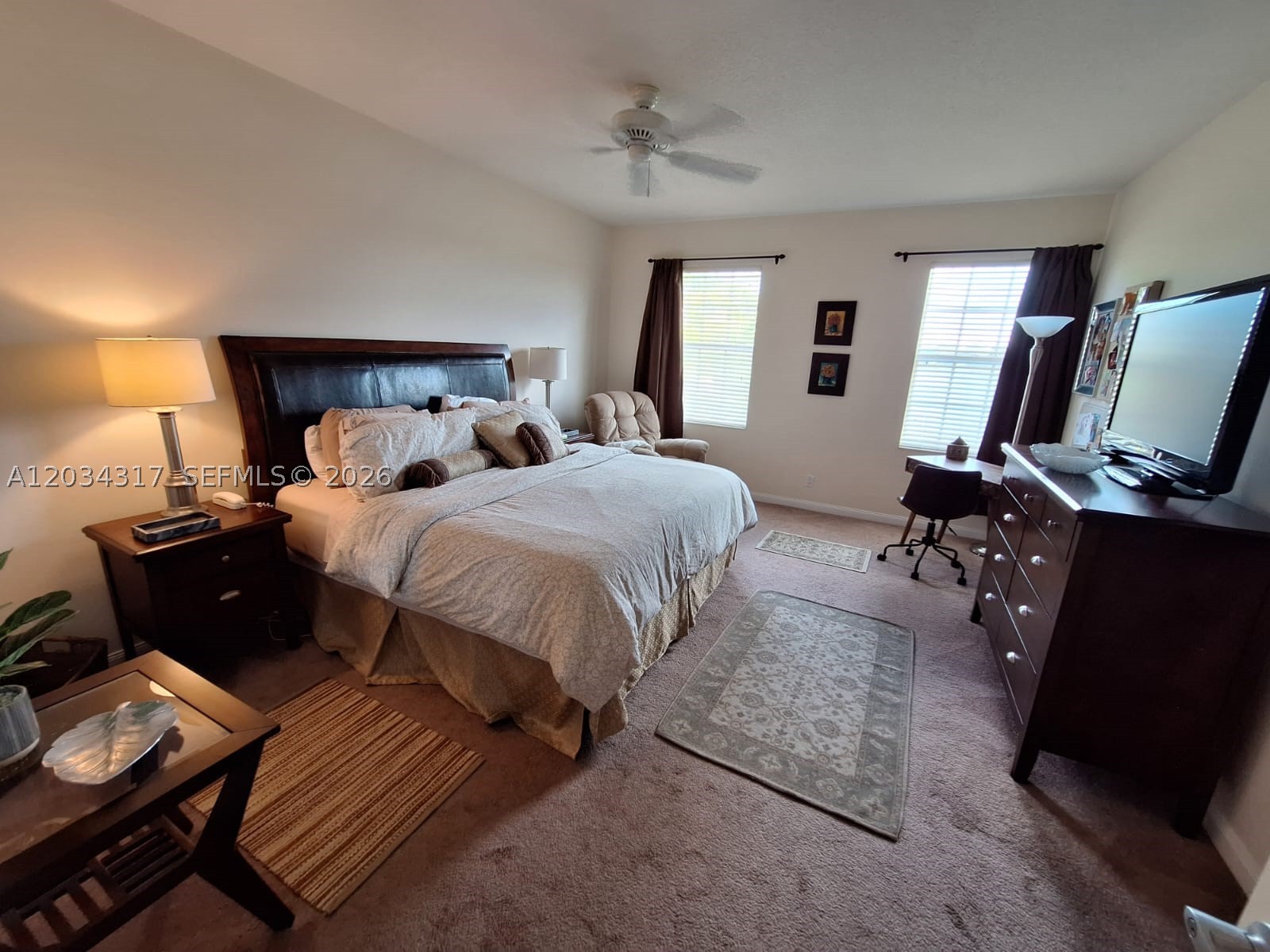RIVERWALK 6 - Residential