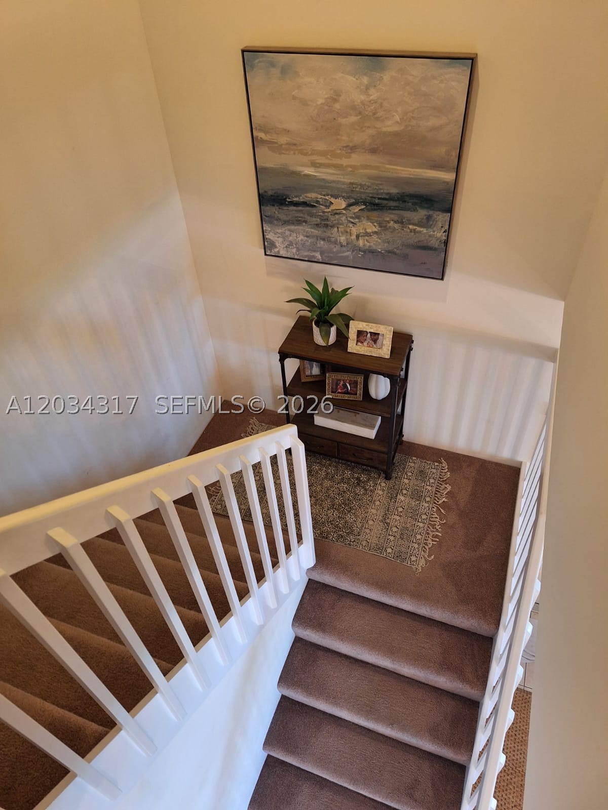 RIVERWALK 6 - Residential