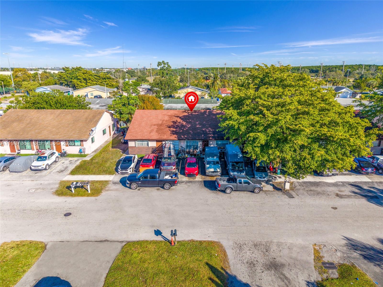 FT LAUDERDALE ESTATES 1ST - Residential Income