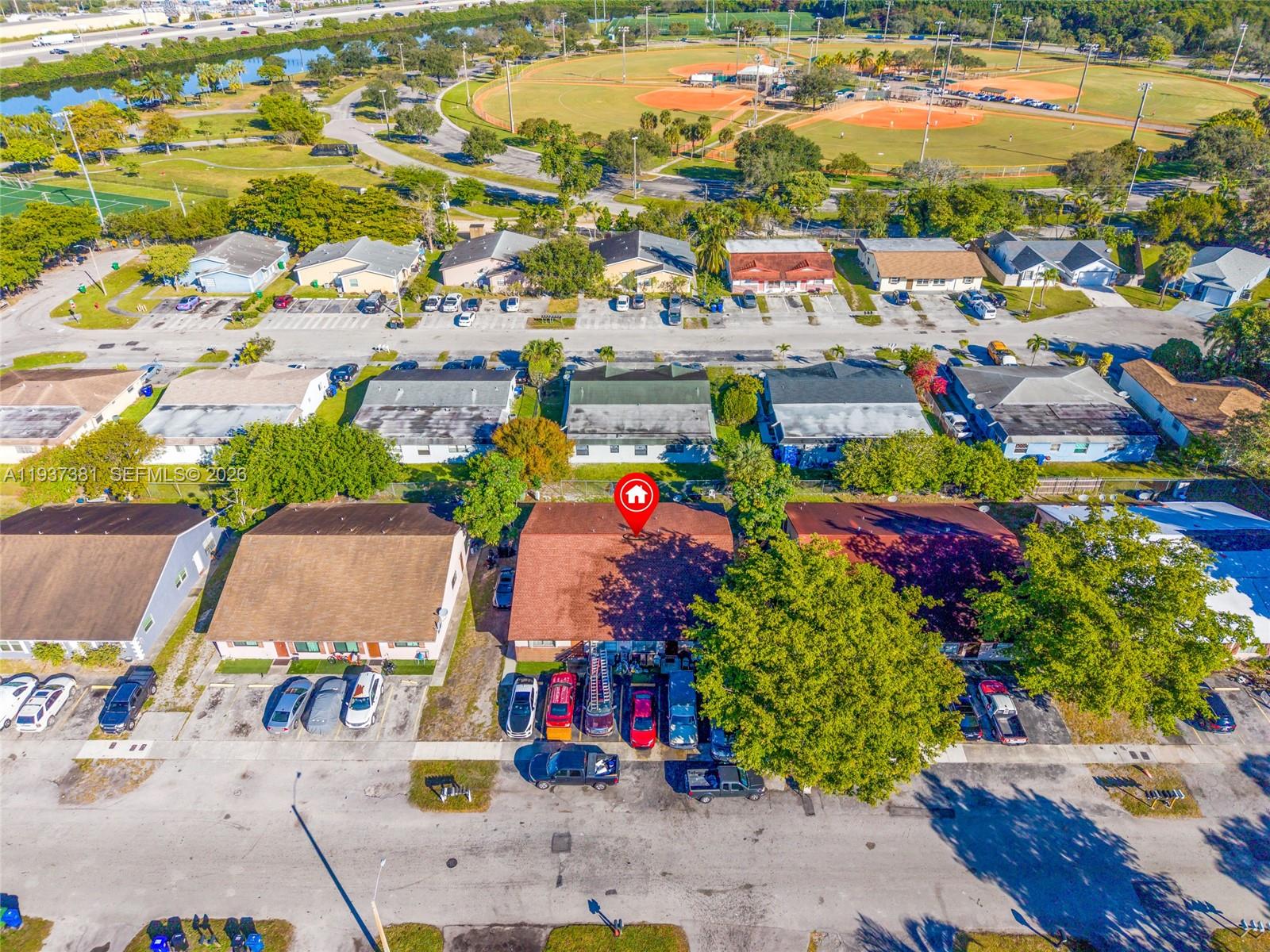 FT LAUDERDALE ESTATES 1ST - Residential Income