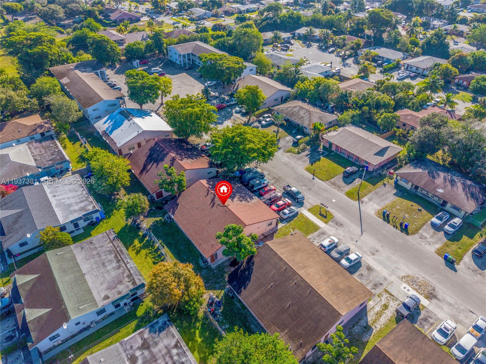 FT LAUDERDALE ESTATES 1ST - Residential Income