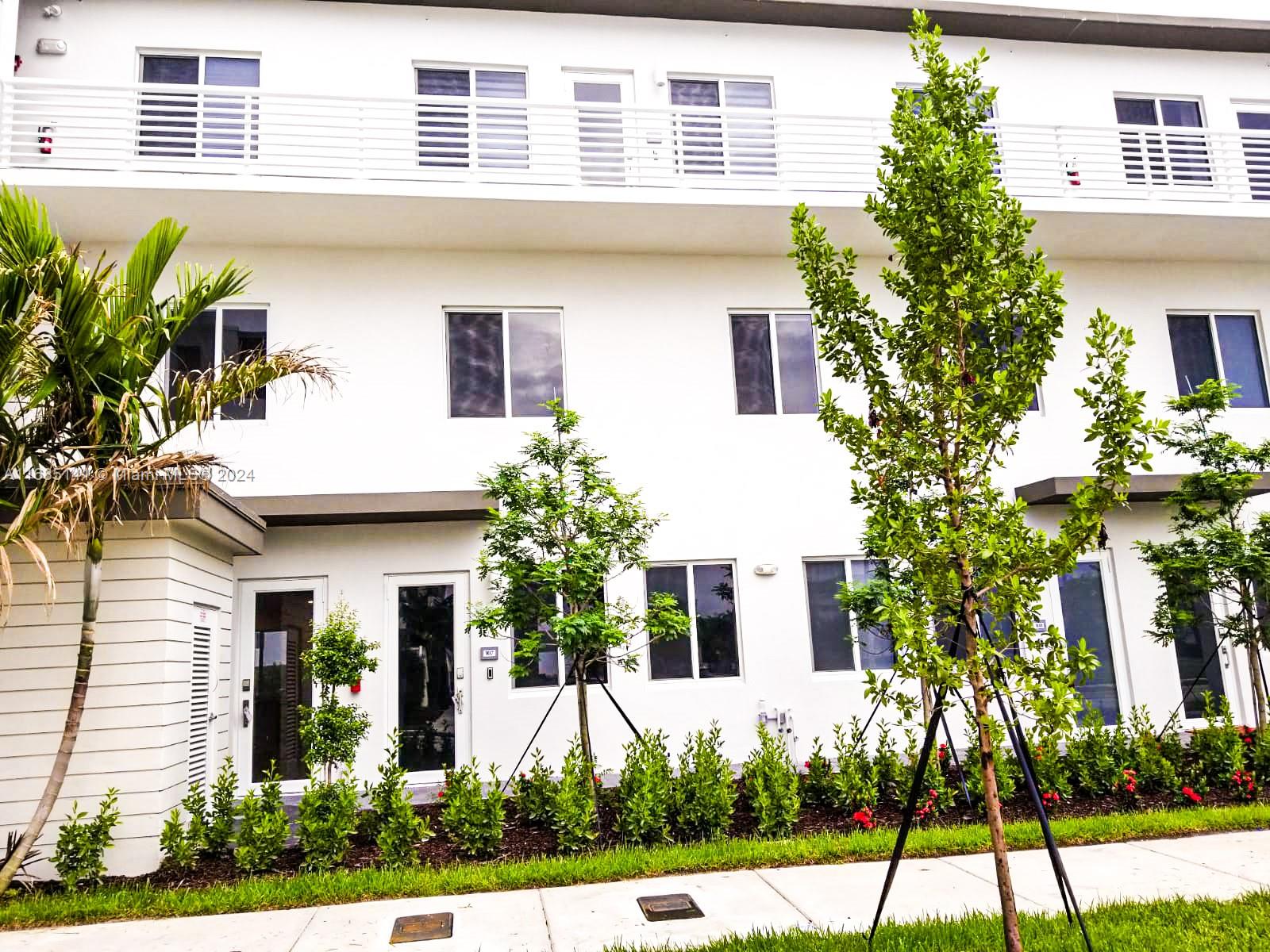 Welcome to the beautiful and exclusive Landmark at Doral Condominium! This is a two-story condo/townhouse boasts a spacious layout with 3 bedrooms and 2.5 bathrooms, located in front of a big park, perfect for comfortable living! 
You can move in just with first month and deposit!
The unit offer natural light through all impact windows & doors; open concept, kitchen is a highlight of the property elegant quartz countertops, high-quality G/E stainless steel appliances; modern ceiling lighting fixtures adding a touch of sophistication, unit is equipped with alarm building system, Ring doorbell, & “Kevo” smart lock. Washer and Dryer inside.
Alexa wired Ready. Primer location, tenants has access to the club House, Pool, Gym, Tennis. Grade A Schools, shop Banks / Building 25 /EASY TO SHOW!!