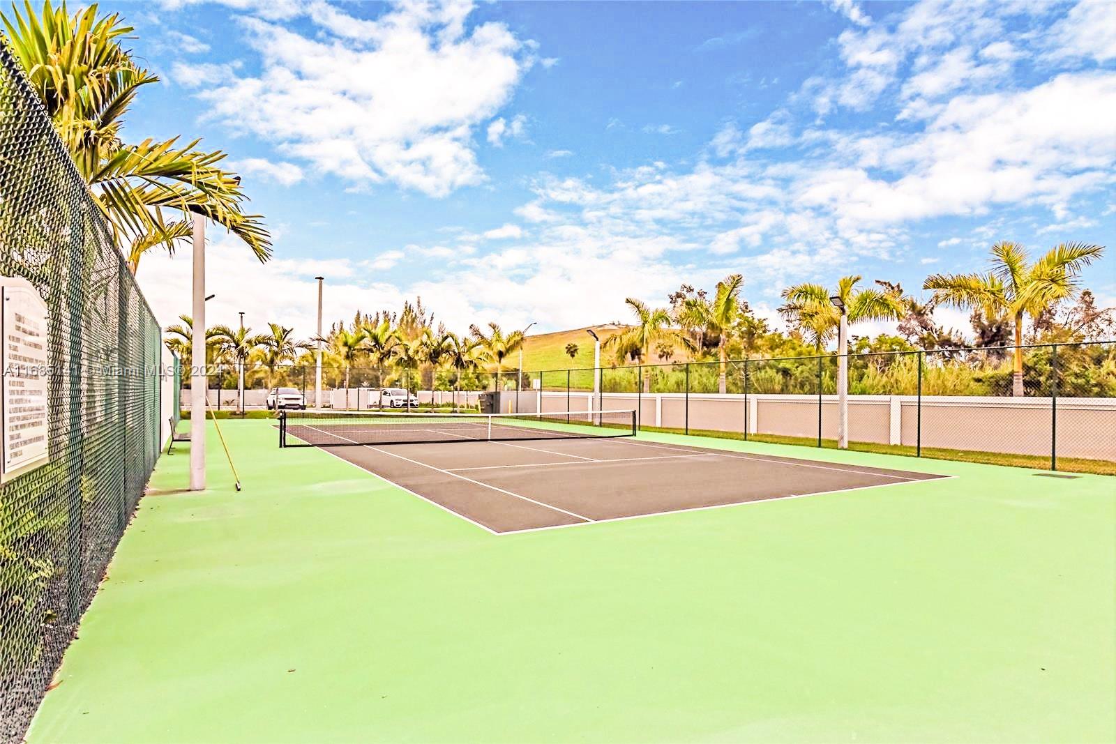 LANDMARK AT DORAL - Residential Lease
