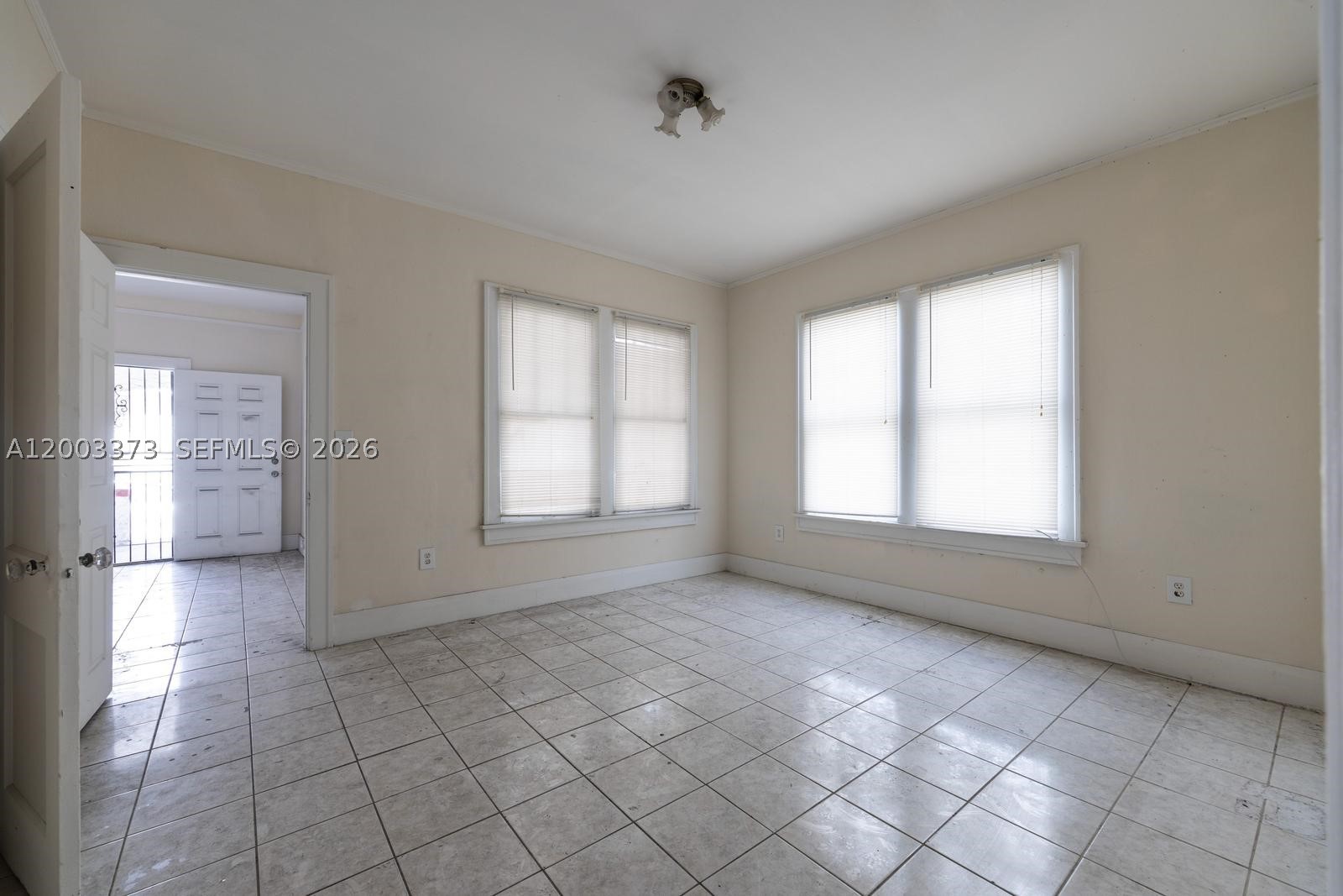 LAWRENCE ESTATE EAST ADDN - Residential Income