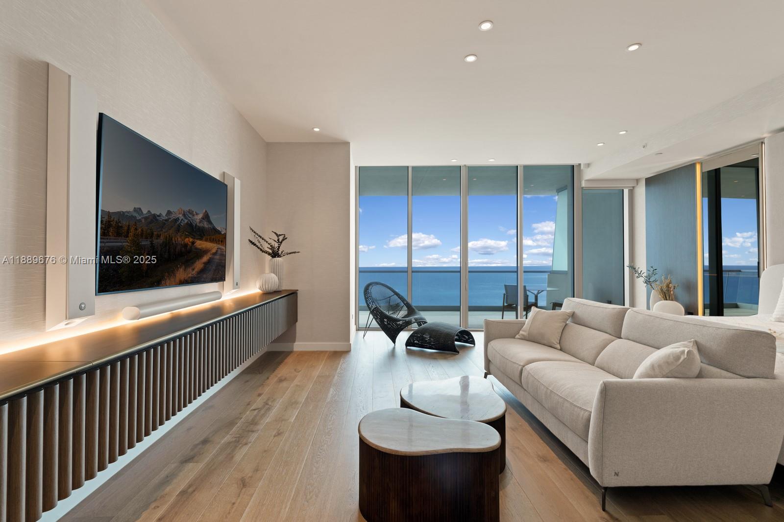 NORTH BISCAYNE BEACH AMEN - Residential