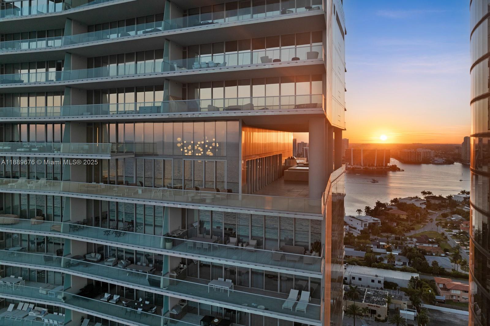 NORTH BISCAYNE BEACH AMEN - Residential