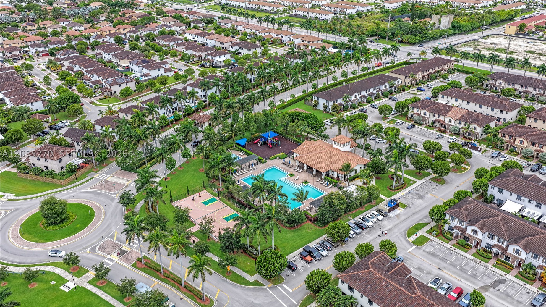 COCO PALM ESTATES - Residential