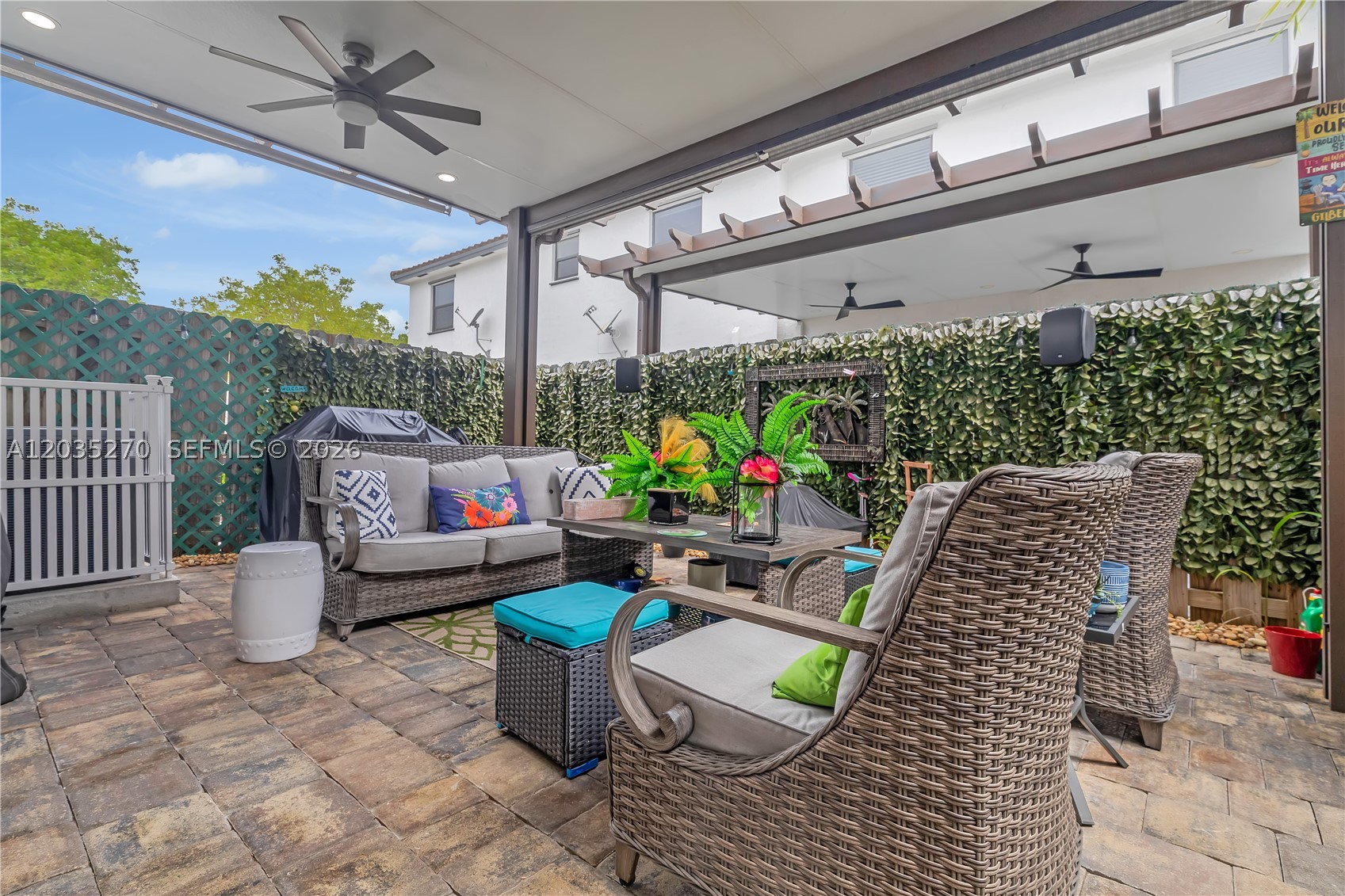 COCO PALM ESTATES - Residential