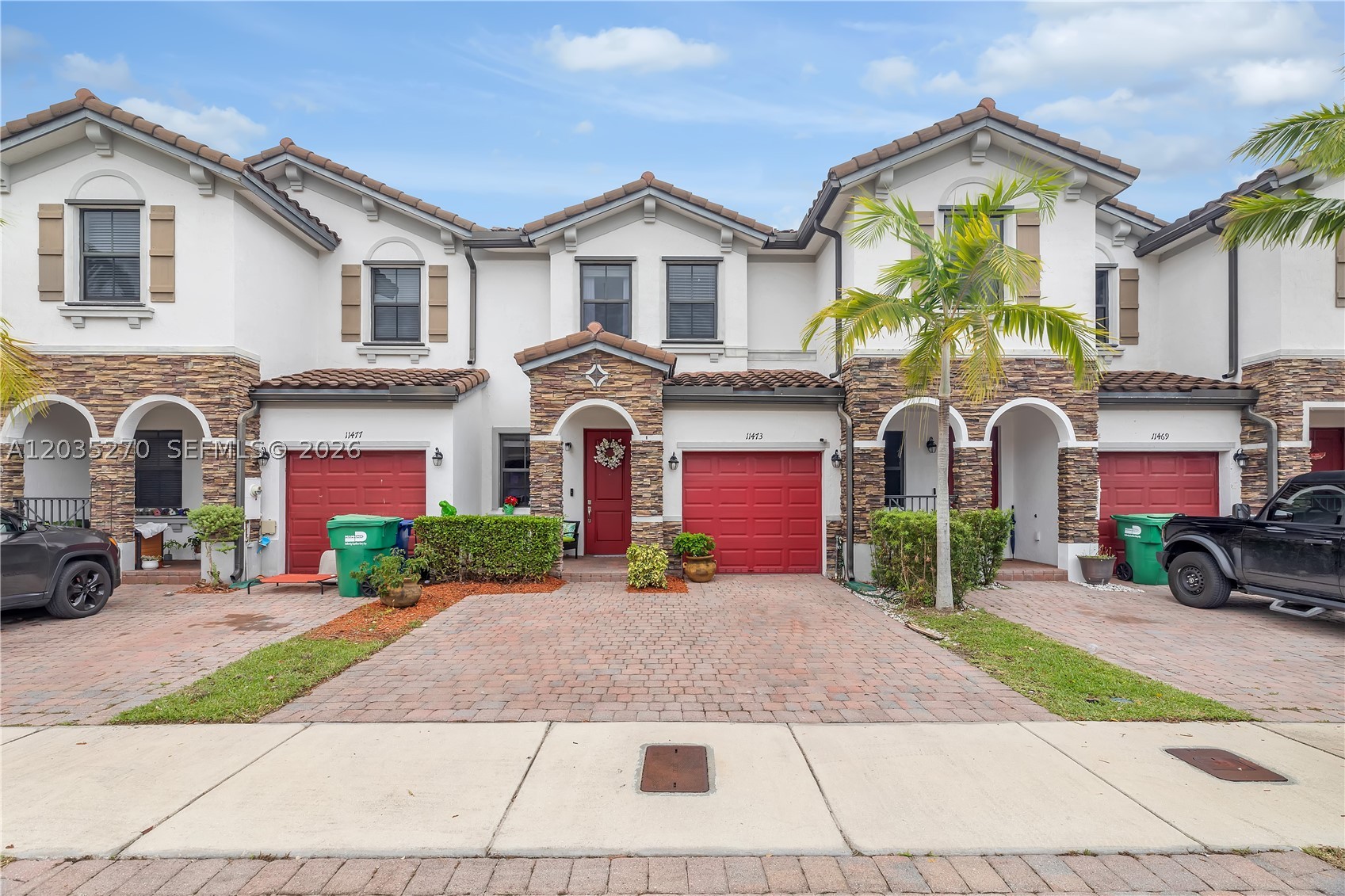 COCO PALM ESTATES - Residential