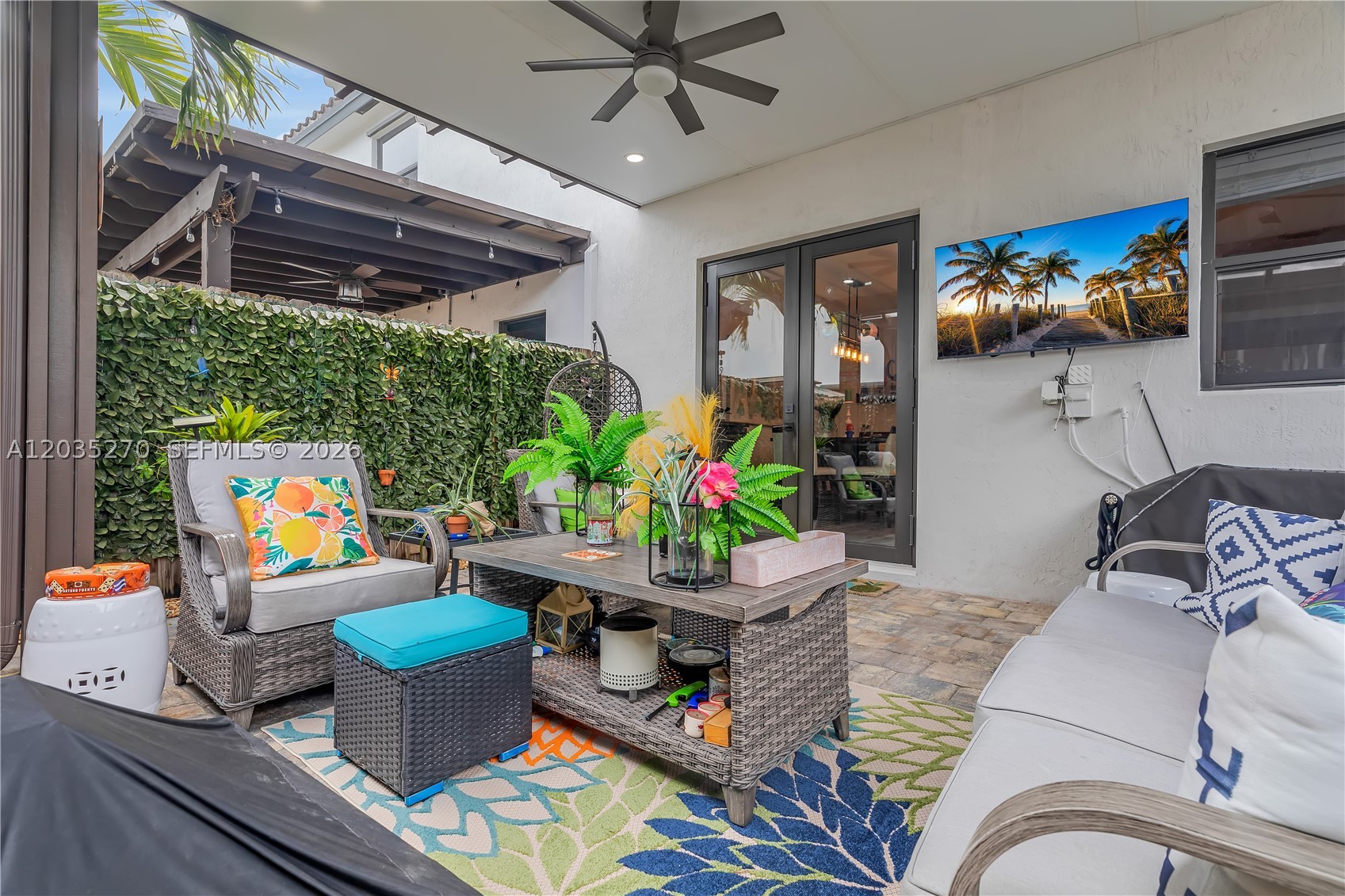 COCO PALM ESTATES - Residential