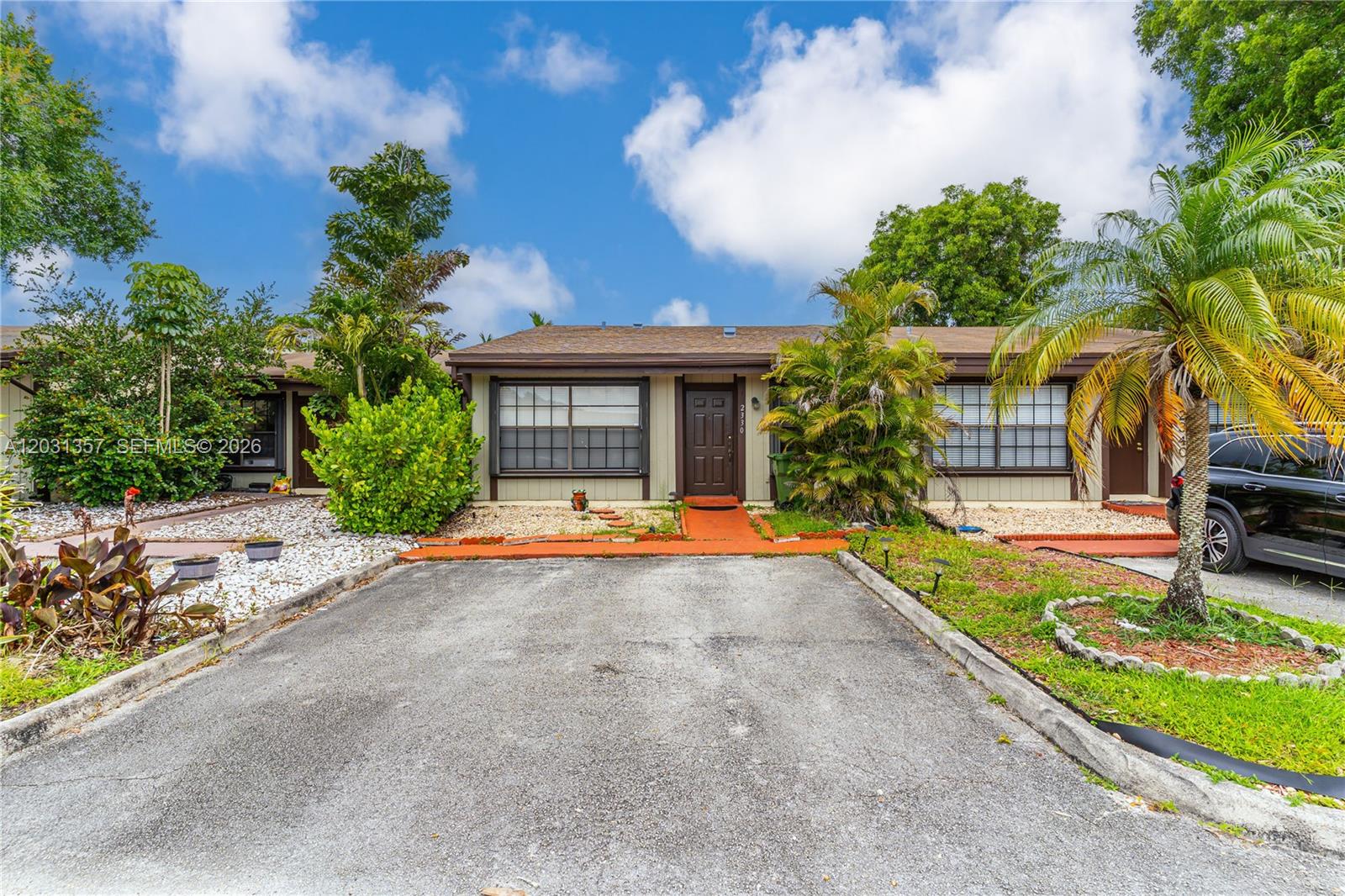 EVERGLADES SUGAR & LAND C - Residential
