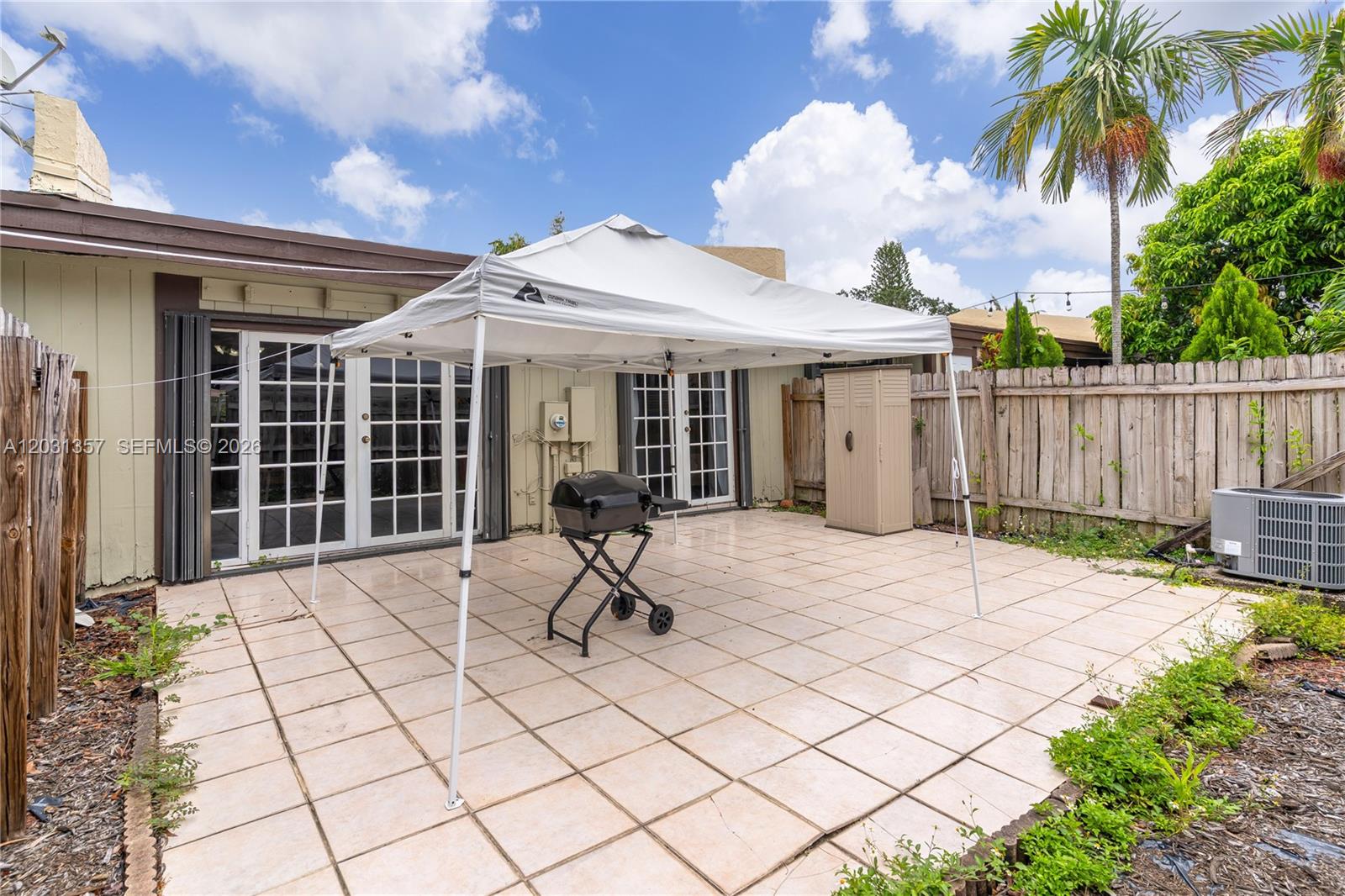 EVERGLADES SUGAR & LAND C - Residential
