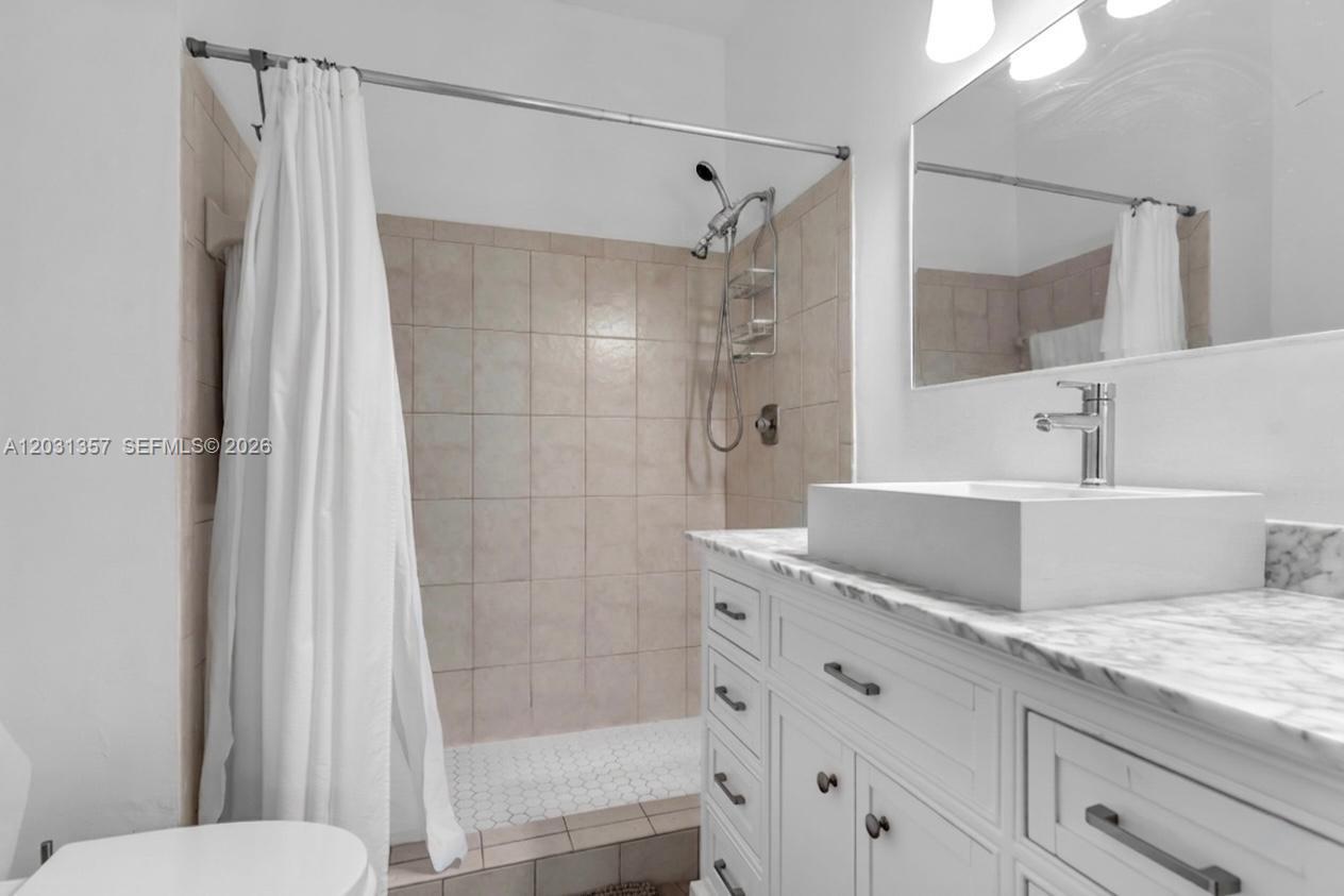 EVERGLADES SUGAR & LAND C - Residential