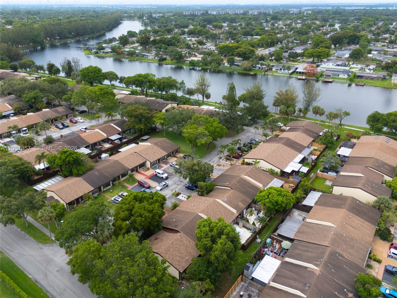 EVERGLADES SUGAR & LAND C - Residential