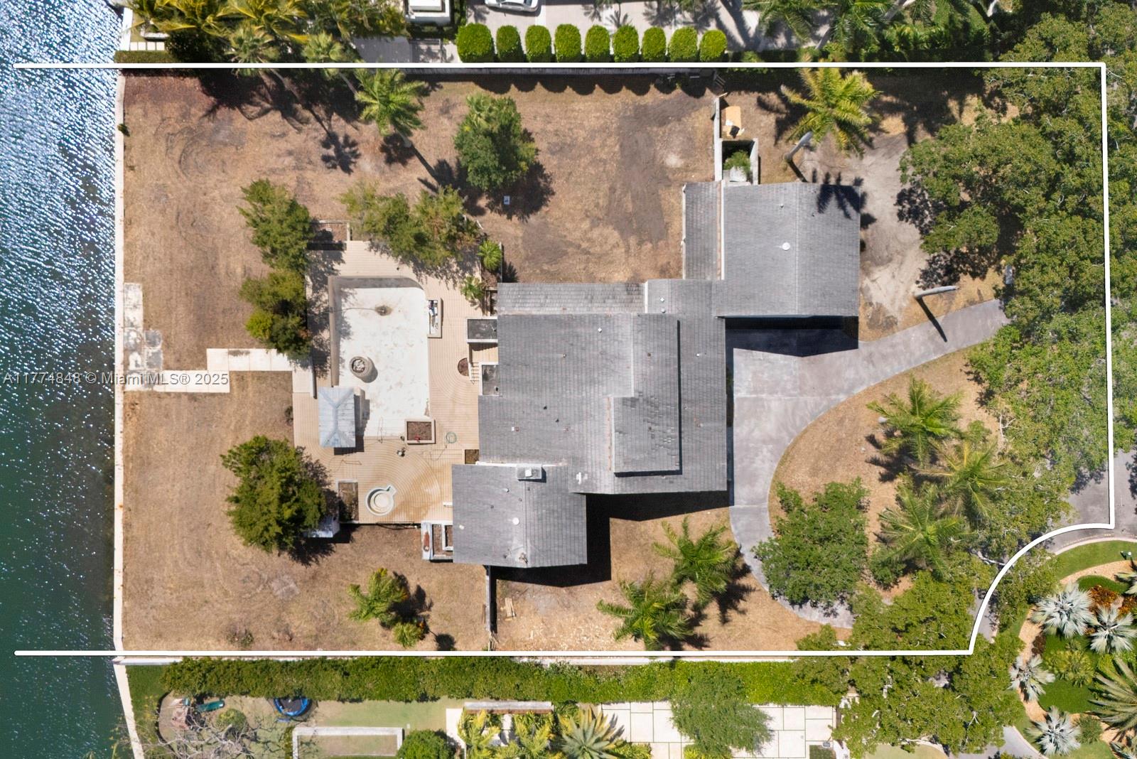 GABLES ESTATES NO 2 - Land