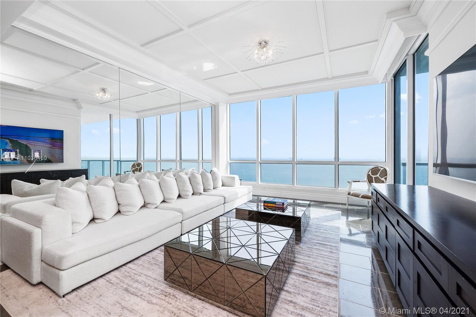CONTINUUM ON SOUTH BEACH - Residential
