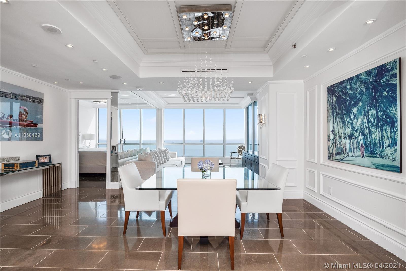 CONTINUUM ON SOUTH BEACH - Residential