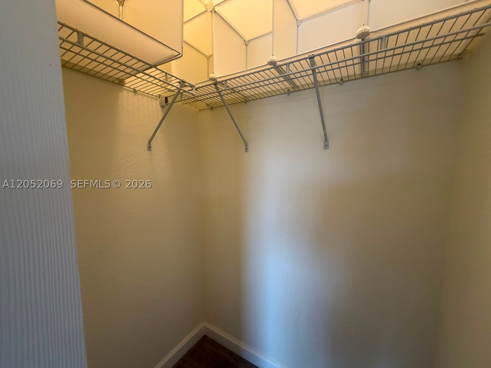 AQUABELLA NORTH REPLAT - Residential Lease