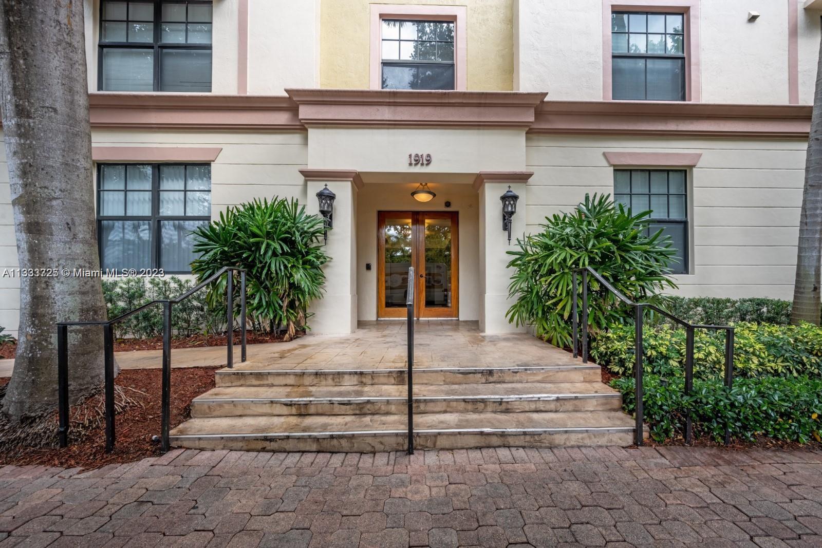 REGENT PARK CONDO - Residential Lease