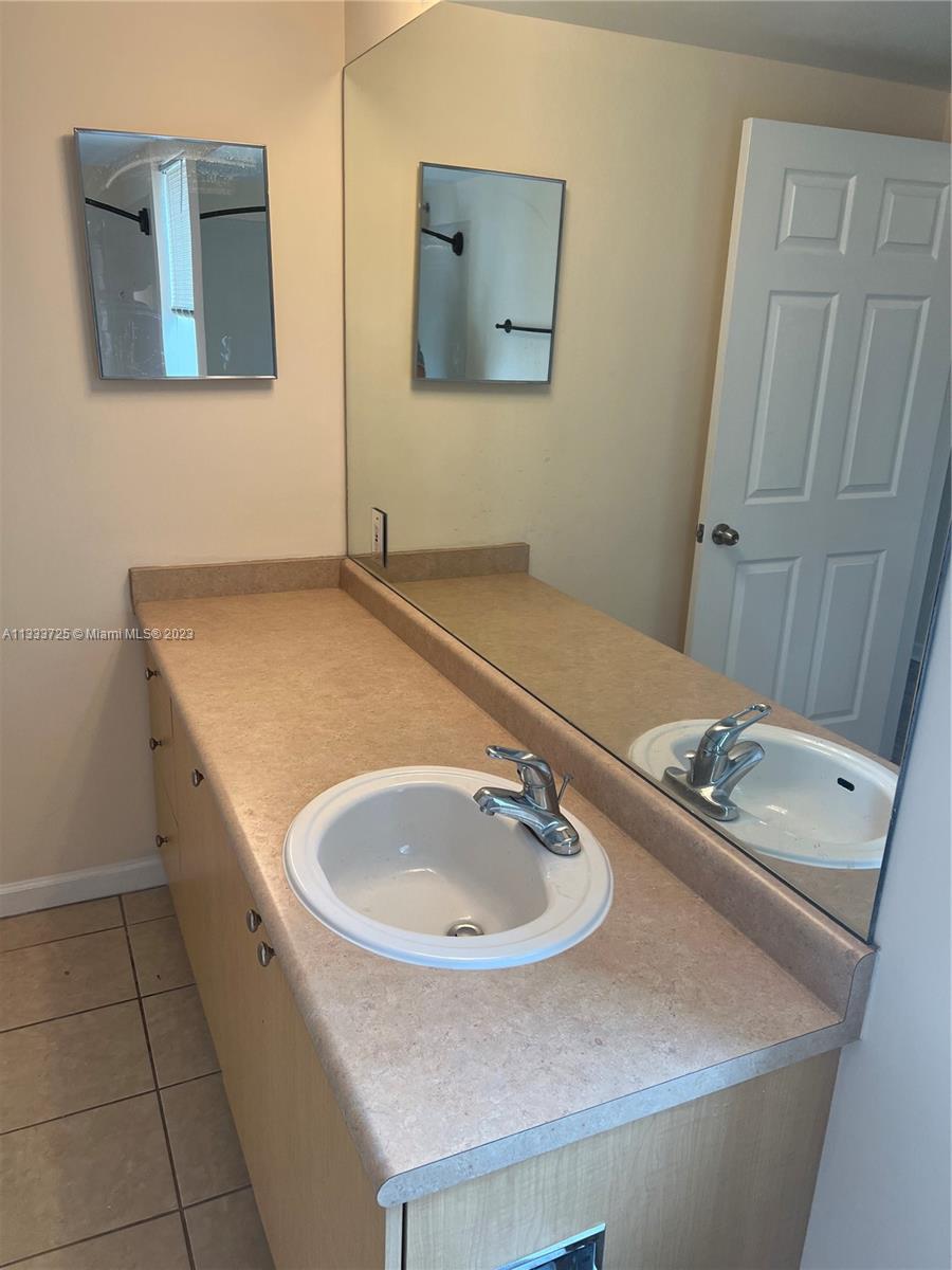 REGENT PARK CONDO - Residential Lease