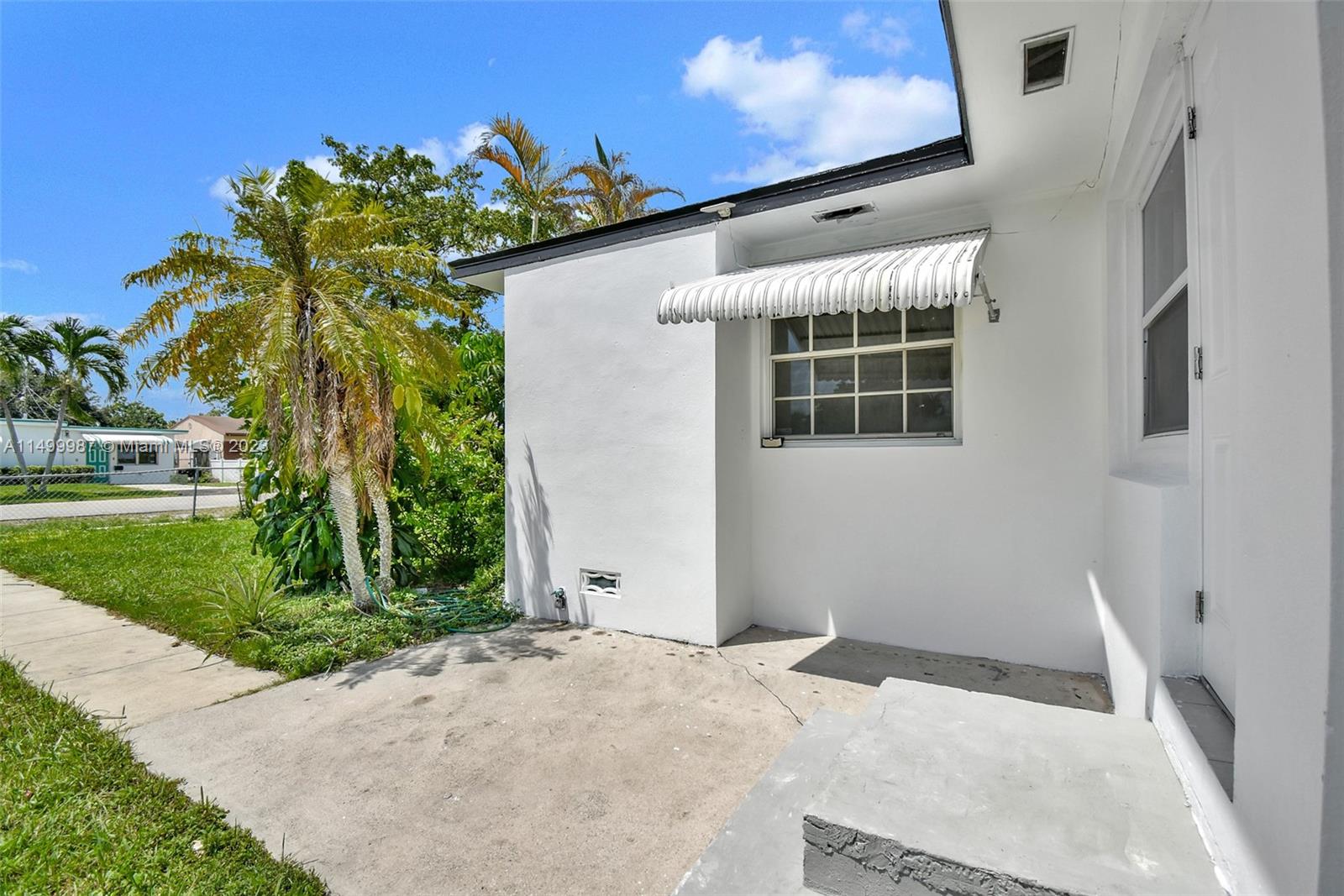 HOLLYWOOD PARK - Residential