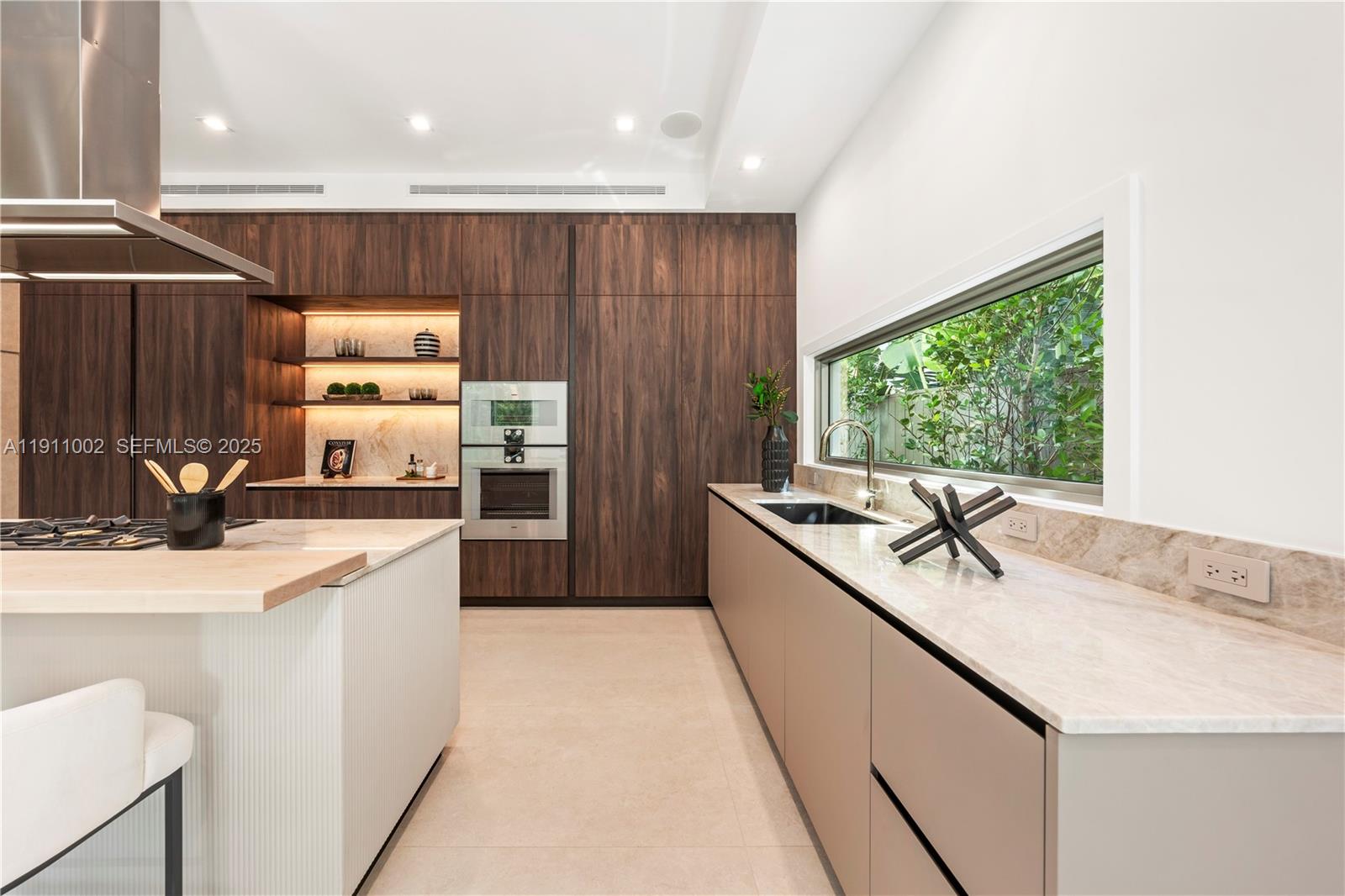 ROCK REEF - Residential