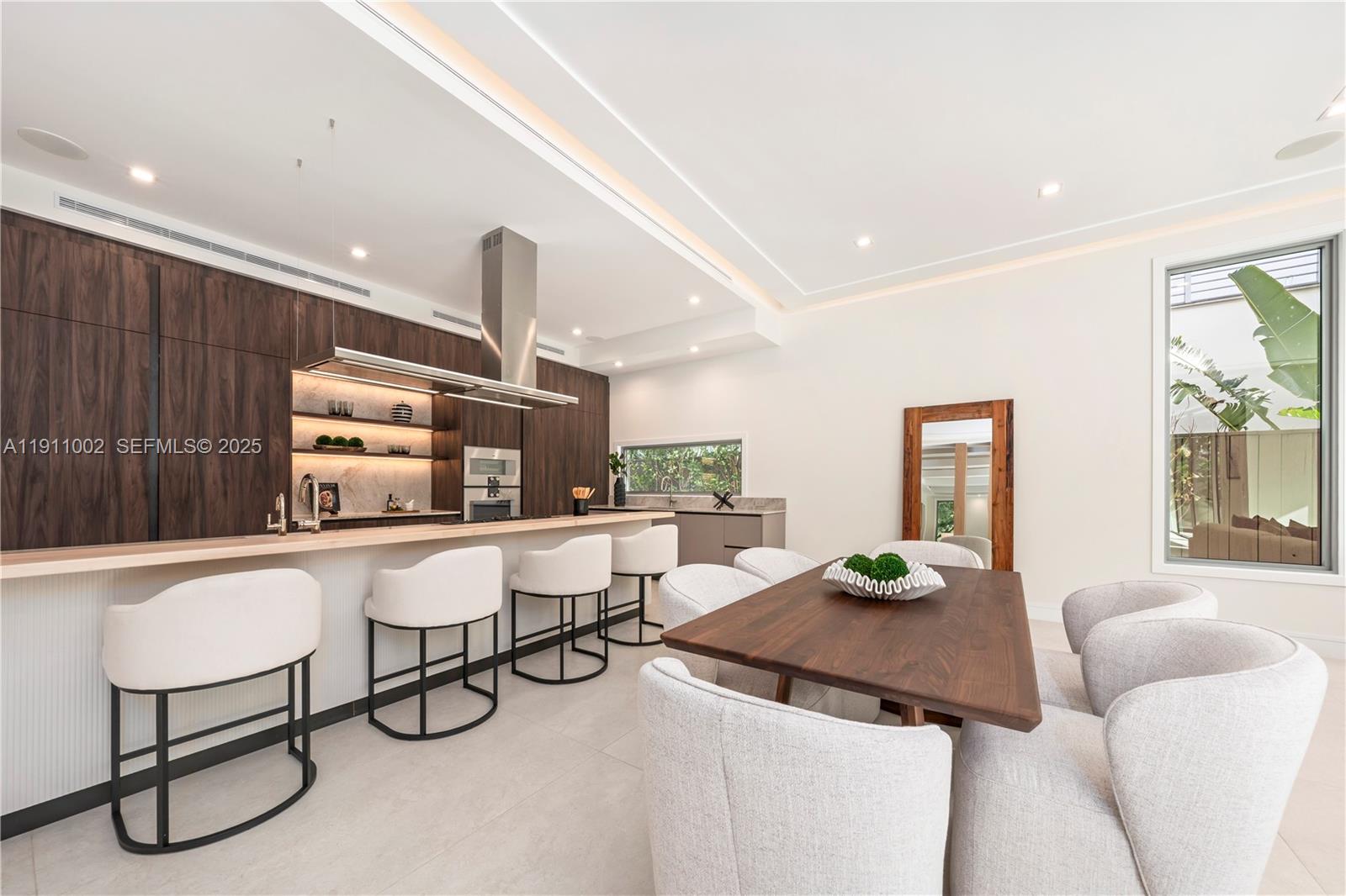 ROCK REEF - Residential