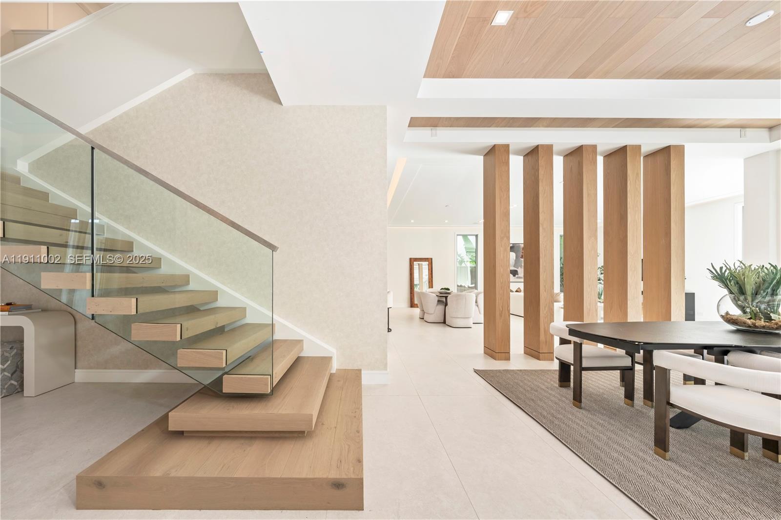 ROCK REEF - Residential
