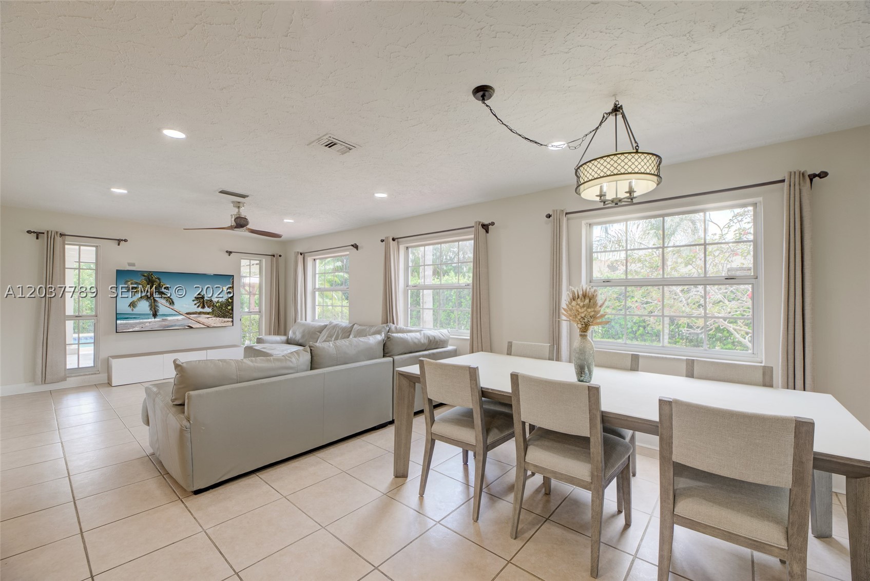 PLANTATION ACRES - Residential Lease
