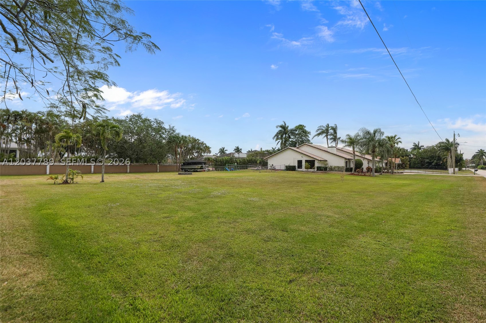 PLANTATION ACRES - Residential Lease