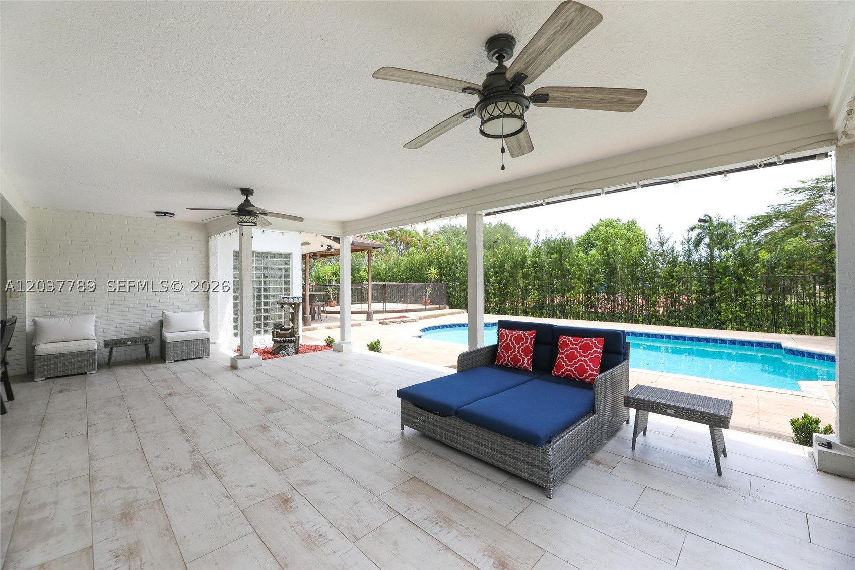 PLANTATION ACRES - Residential Lease
