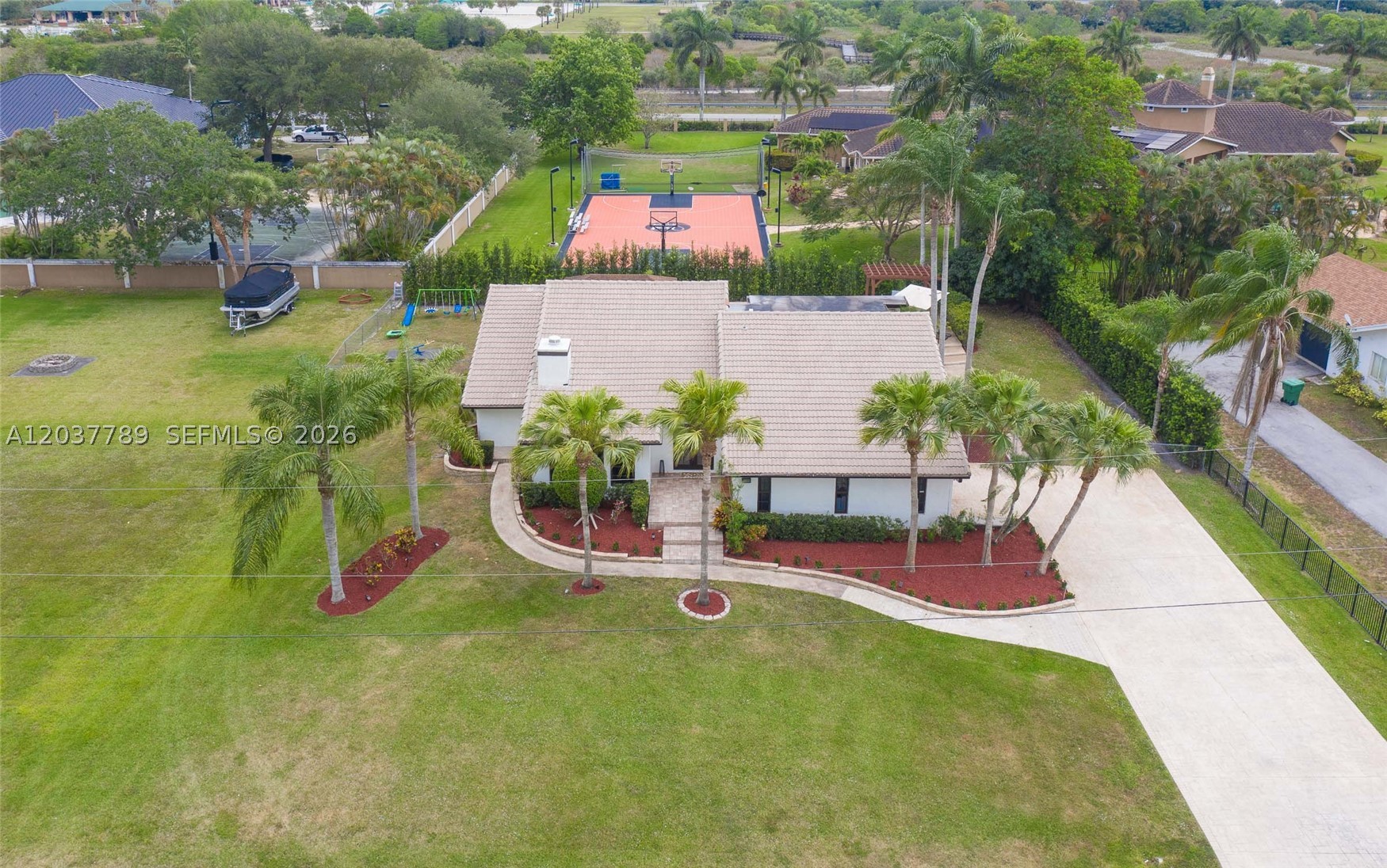PLANTATION ACRES - Residential Lease