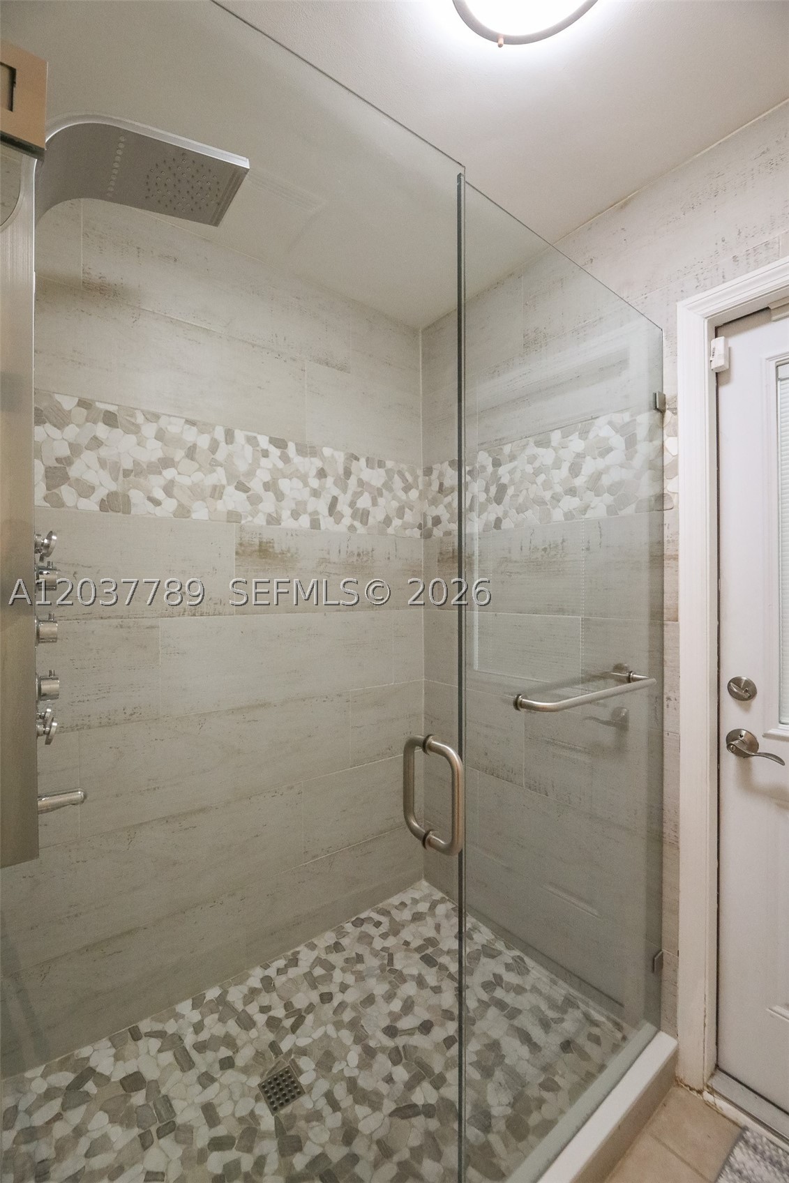 PLANTATION ACRES - Residential Lease